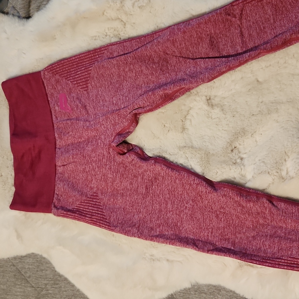 Pursue Fitness Cropped Seamless Leggings